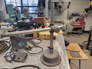lot 99 image: Microscope Viewing Stand (587902)