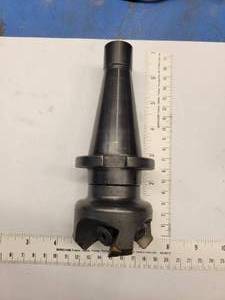 lot 118 image: End Mill Piece (587976)