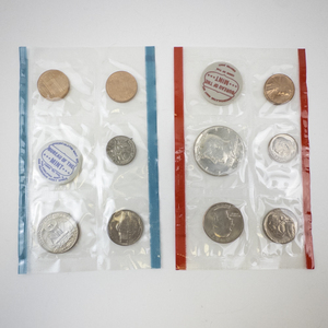 lot 377 image: 1968 P&D 40% Silver Uncirculated Mint Coin Set