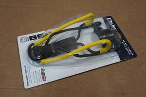 lot 250 image: Daisy Model B52 Slingshot