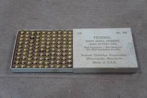lot 264 image: 100 Federal Shotshell Primers