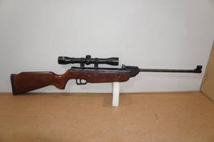 lot 55D image: Beeman GT650 Pellet Rifle with 4x32 Scope