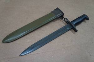 lot 2G image: US Military M1 Rifle Bayonet with Scabbard