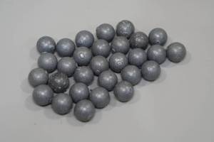 lot 299 image: Musket Balls