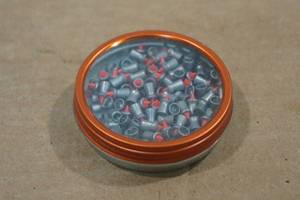lot 300 image: Pointed Pellets