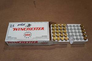lot 312 image: 25 Mixed 9mm Luger FMJ Ammo