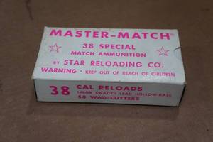 lot 317 image: 50 Master Match .38 Spl 148 Gr Lead SWC Ammo