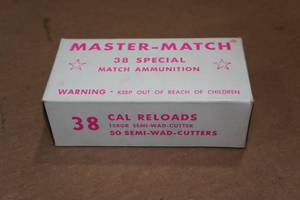 lot 320 image: 50 Master Match .38 Spl 158 Gr SWC Ammo
