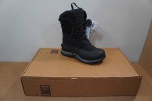 lot 9 image: Baffin Mens Summit Boots - Size 11
