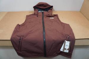 lot 32 image: Blackfish Gale Vest - XL