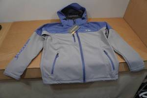 lot 37 image: Blackfish Zenith Jacket - Medium