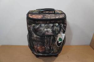 lot 58 image: Uline Mossy Oak Cooler Backpack