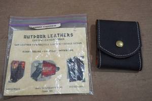 lot 99 image: Outdoor Leathers Custom Ammo Carrier