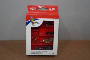 lot 111 image: Eagle Claw HookSwivelSinker Set
