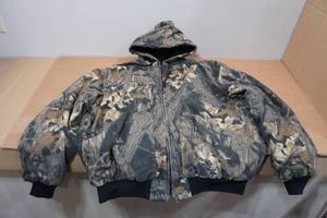 lot 143 image: Commander Hunting Jacket - 2XL