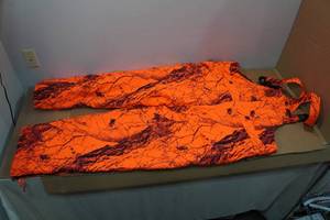 lot 145 image: Mountn Prairie Blaze Orange Hunting Pants - 3XL