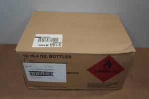lot 169 image: 12 Propane Cylinders