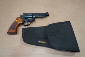 lot 1T image: Taurus Model 66 .357 Magnum Double-Action Revolver - 4 Barrel