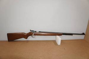 lot 1J image: Winchester Model 72A .22 SLLR Bolt-Action Rifle