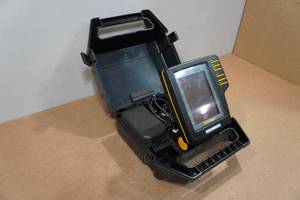 lot 208 image: Humminbird TCR Portable Fish Finder