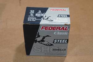 lot 474 image: 25 Federal Classic 12 Gauge 3 Magnum Steel BBB Shot Shotshells