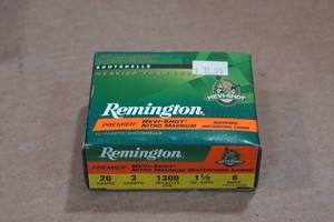 lot 489 image: 10 Remington Premier Hevi Shot 20 Gauge 3 Magnum 6 Shot Shotshells