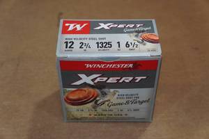 lot 517 image: 25 Winchester Xpert 12 Gauge 2-34 Steel 6-12 Shot Shotshells