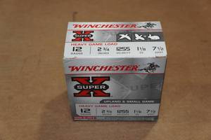 lot 519 image: 25 Winchester Super-X 12 Gauge 2-34 7-12 Shot Shotshells