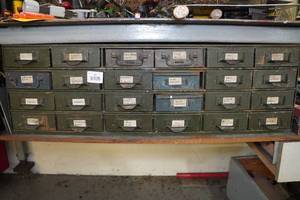 lot 32 image: Organizer Drawers with Small Parts and Fasteners