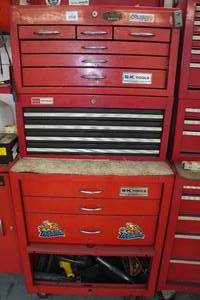 lot 27 image: Tool Chest with Tools - Vintage S-K Top and Bottom