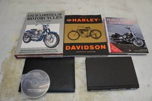 lot 118 image: Assorted Harley Davidson and Motorcycle Books
