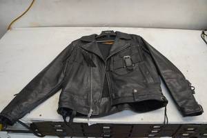 lot 119 image: Harley Davidson Black Leather Jacket - Large Regular