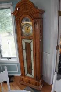 lot 207 image: Ridgeway Grandfather Clock
