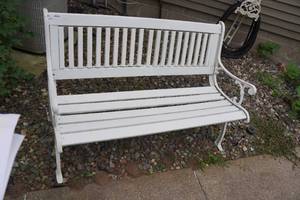 lot 198 image: Cast Iron Frame Outdoor Bench