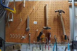 lot 181 image: Tools - Hammers, Channellocks