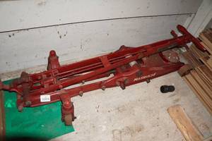 lot 190 image: Stampco Marquette Model K Hydraulic Jack