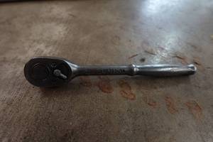 lot 21C image: Vintage Snap-On Tools GF70 38 Drive Ratchet