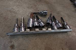 lot 21M image: Snap-On Tools 38 Drive Hex Key Drivers