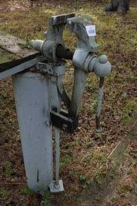 lot 155 image: Large Vise