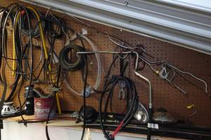 lot 409 image: Automotive Belts, Hoses, and Speakers
