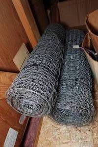 lot 486 image: Chicken Wire - 24