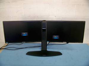 lot 40 image: (2) Samsung Computer  PC Monitors on Ergotron Neo-Flex Dual Monitor Desk Stand