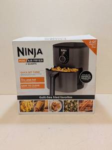 lot 1 image: NINJA MINI 2QT. AIR FRYER
