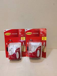 lot 19 image: (2) 3M COMMAND BRAND MEDIUM DESIGNER HOOKS