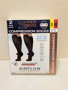 lot 44 image: COPPERFIT ELITE COMPRESSION SOCKS SM