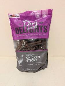 lot 94 image: DOG DELIGHTS CHEWY CHICKEN STICKS