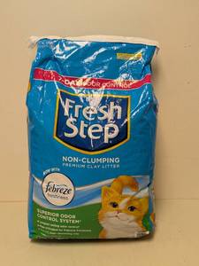 lot 108 image: FRESH STEP NON-CLUMPING PREMIUM CAT LITTER 40LBS. BAG