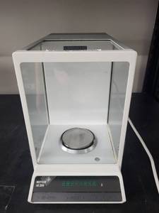 lot 36L image: Mettler AE 200 Analytical Balance Laboratory Scale