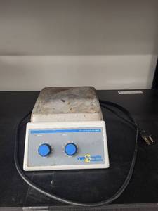 lot 44L image: VWR Scientific Products 371 HotplateStirrer