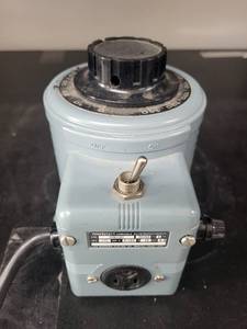 lot 51L image: Superior Electric Powerstat Type 3PN116C Variable Autotransformer